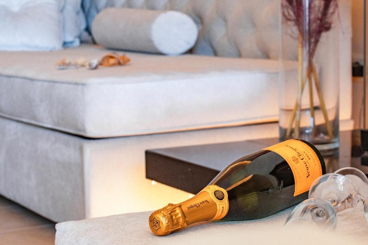 Ninos Luxury Apartment Corfu  Екстер'єр фото